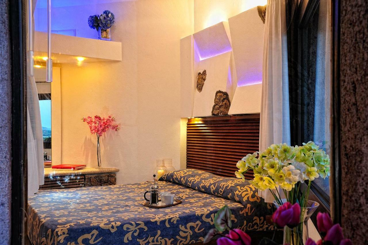 Residence L'Ea Di Lavru - Appartamenti Mono-Bilo-Trilocali Porto San Paolo  Bagian luar foto